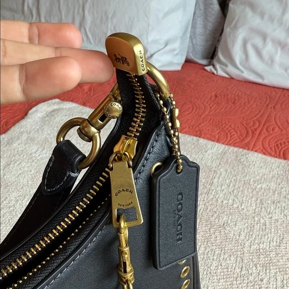 Teri Hobo bag - Picture 4 of 15